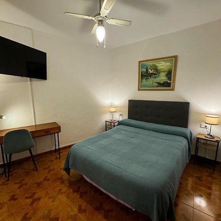 Habitaciones Figueroa Madrid Ngoại thất bức ảnh