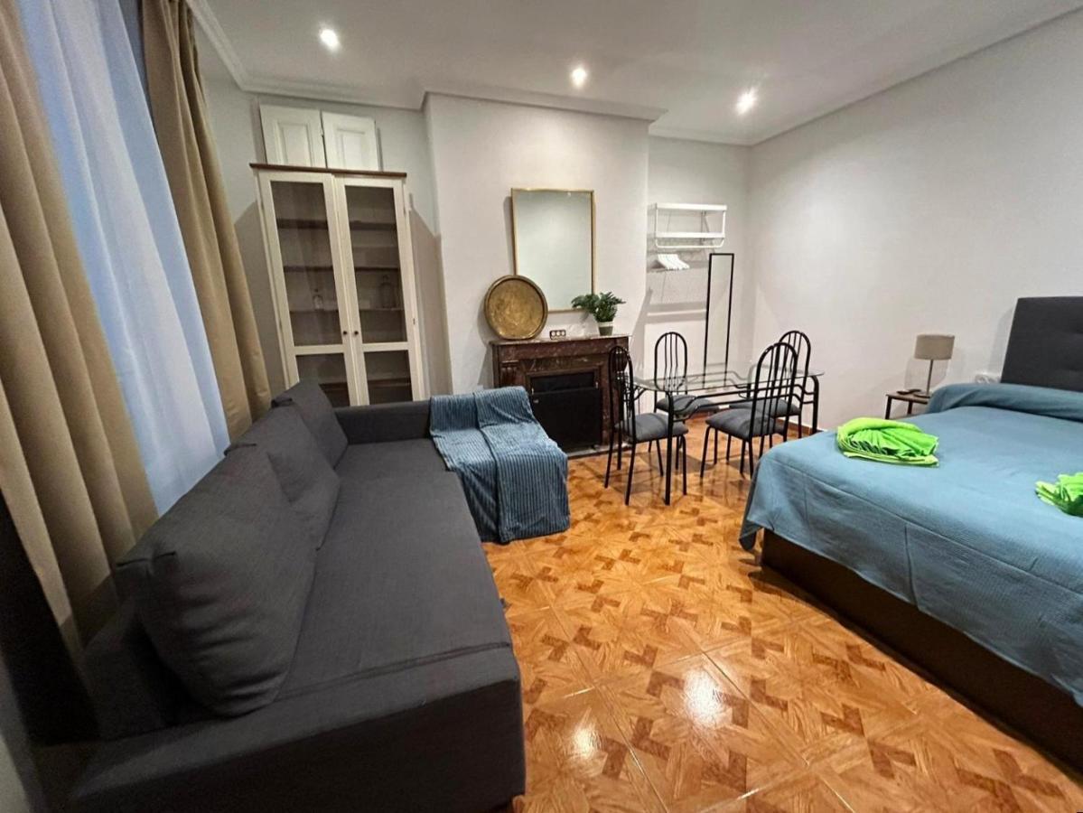 Habitaciones Figueroa Madrid Ngoại thất bức ảnh