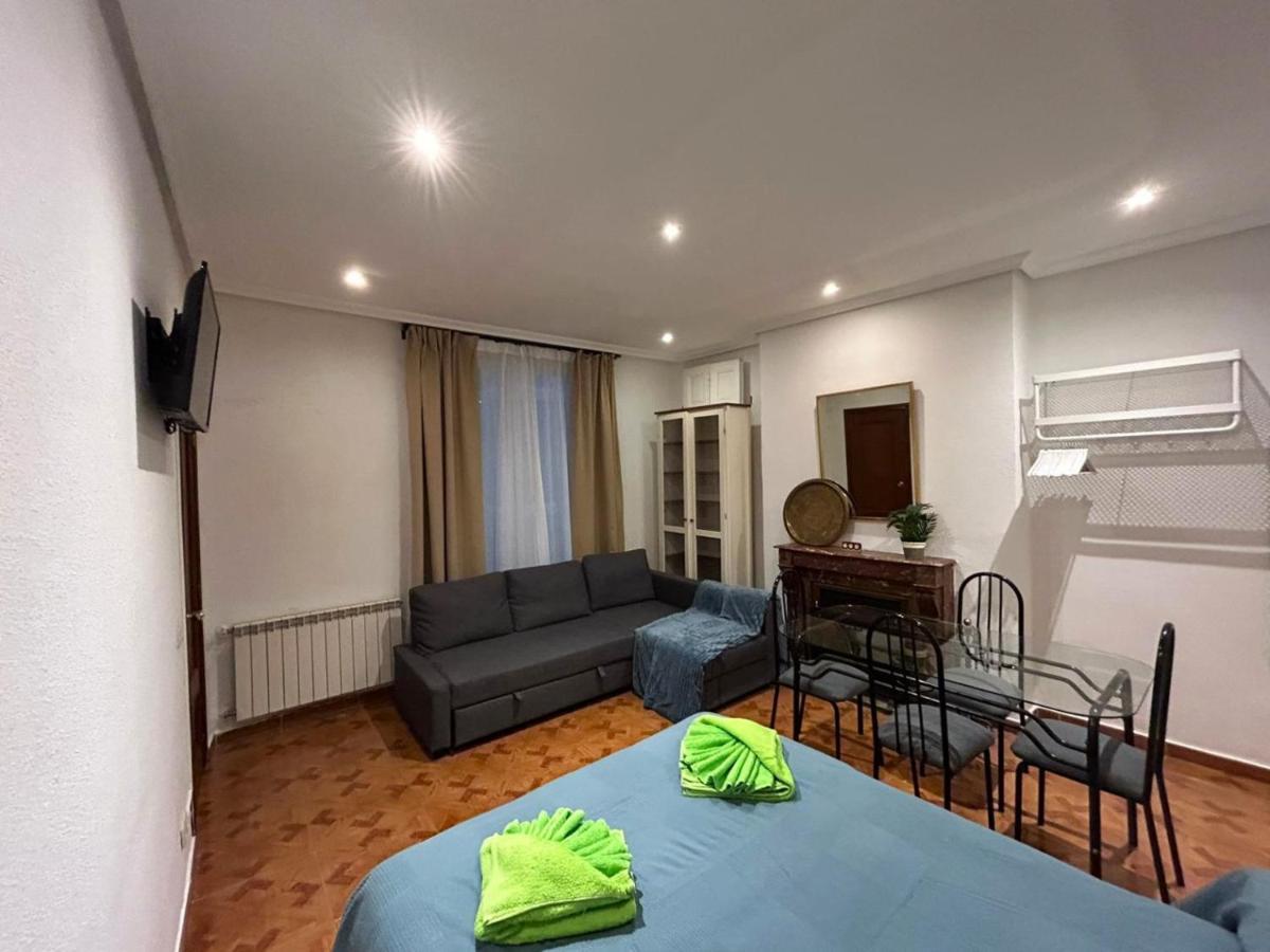 Habitaciones Figueroa Madrid Ngoại thất bức ảnh