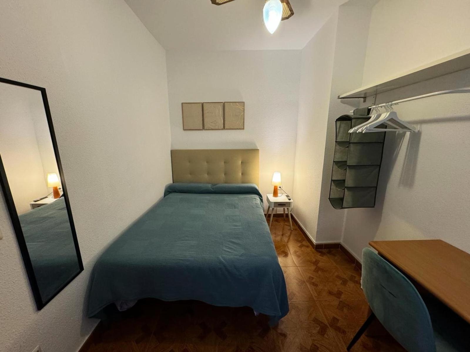 Habitaciones Figueroa Madrid Ngoại thất bức ảnh